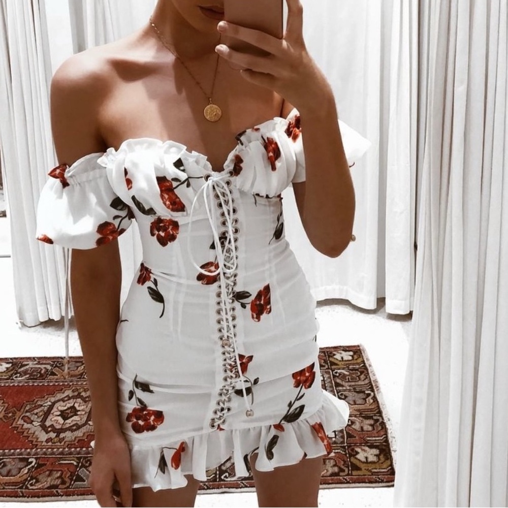 Sabo skirt corset off the shoulder rose dress
